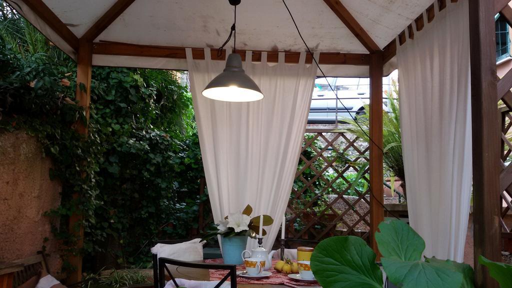 Appartement House Ari